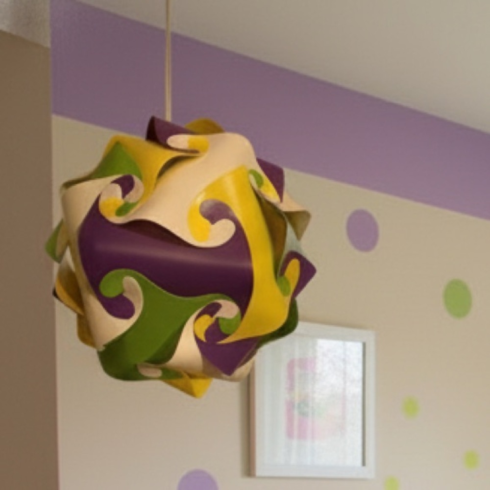 Luvalamp multi-color hanging light